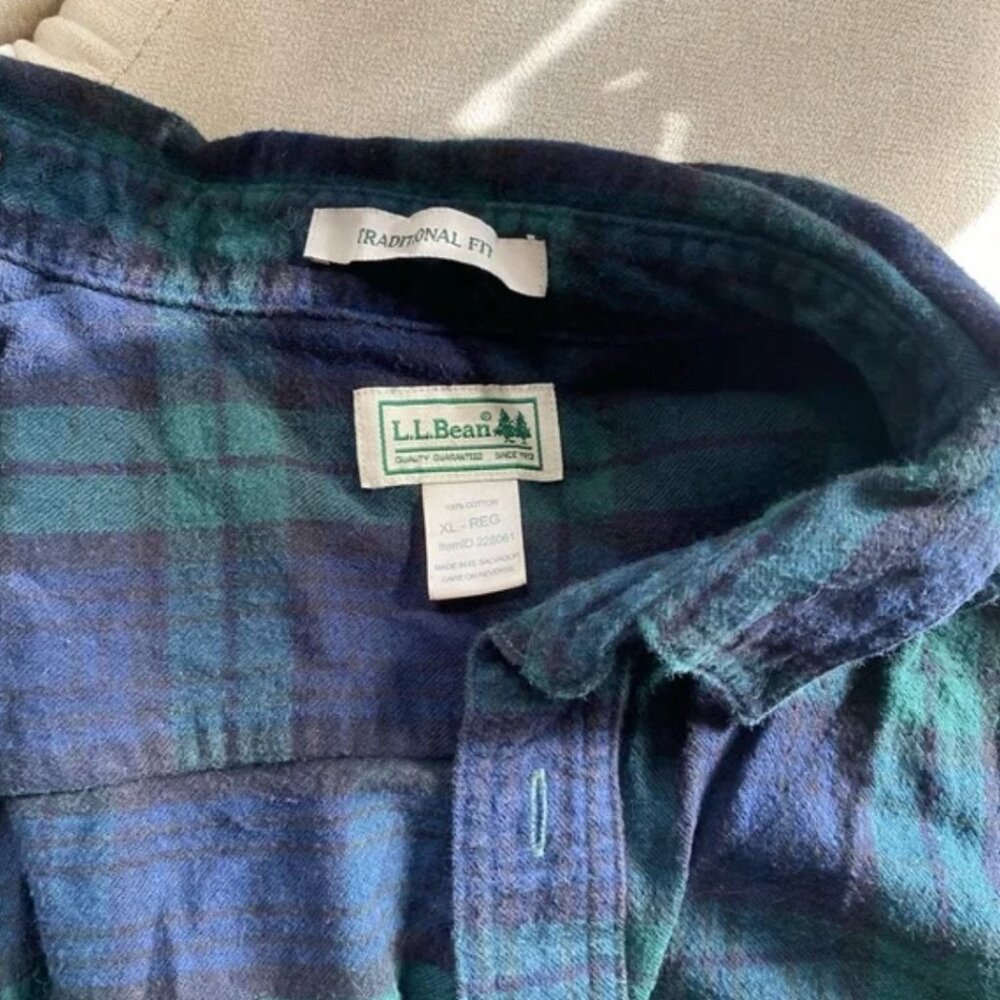 LLBean | Size XL | Blue and Green Flannel - Picture 4 of 4